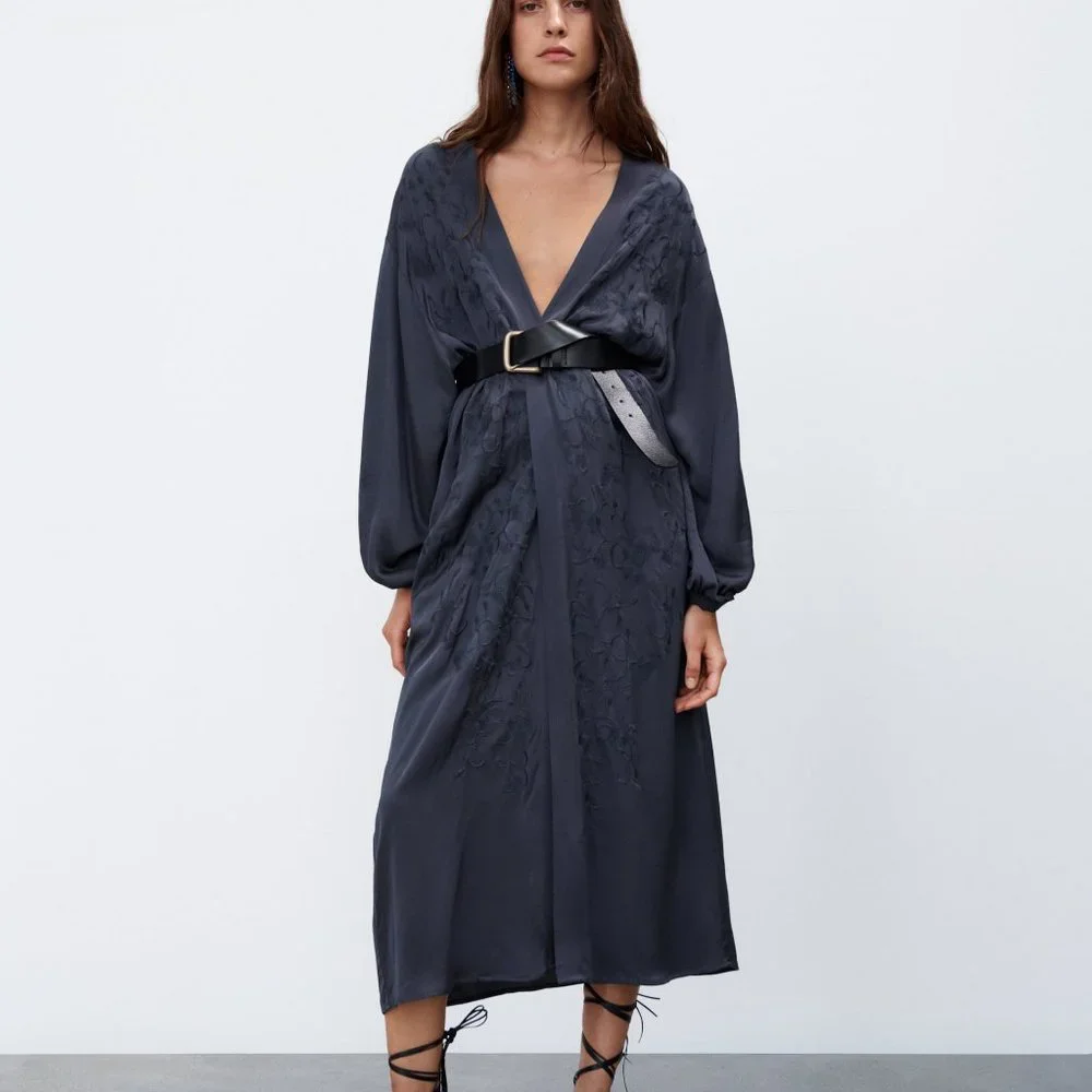 Zara EMBROIDERED KIMONO - Picture 1 of 4